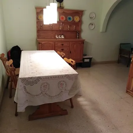 Florent House Сент-Полс-Бей